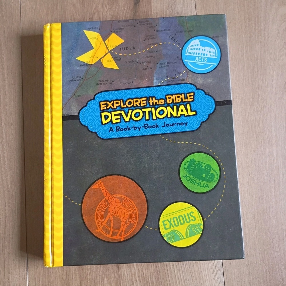 Explore the‎ Bible Devotional : A Book-By-Book Journey Hardcover